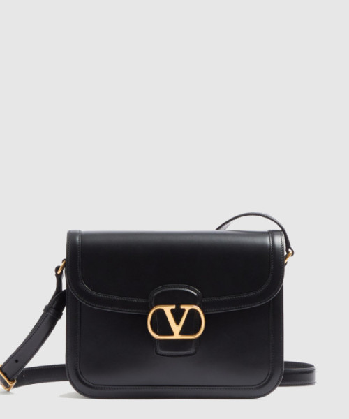 가라바니 9TO5 스무드 송아지 가죽 숄더백